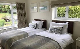 Coombe Bank Guest House